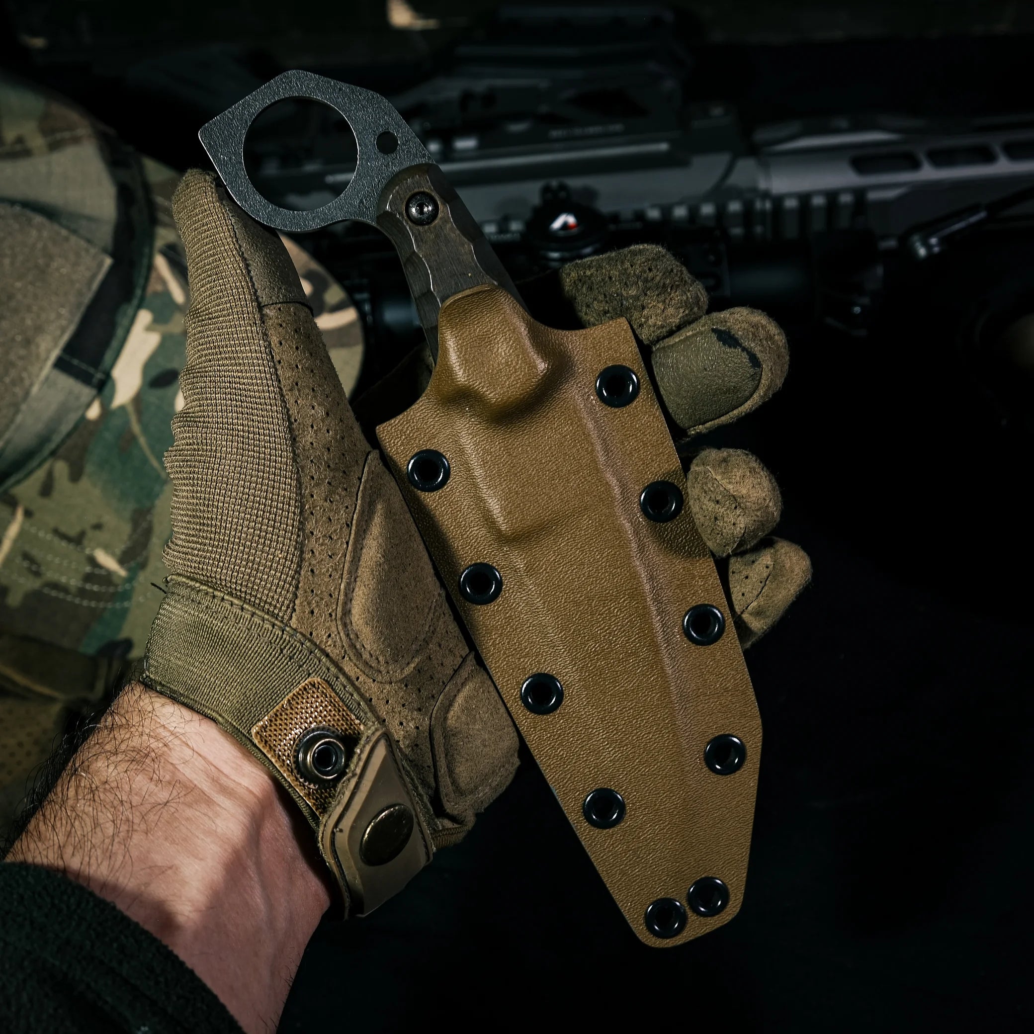 Atilla Karambit