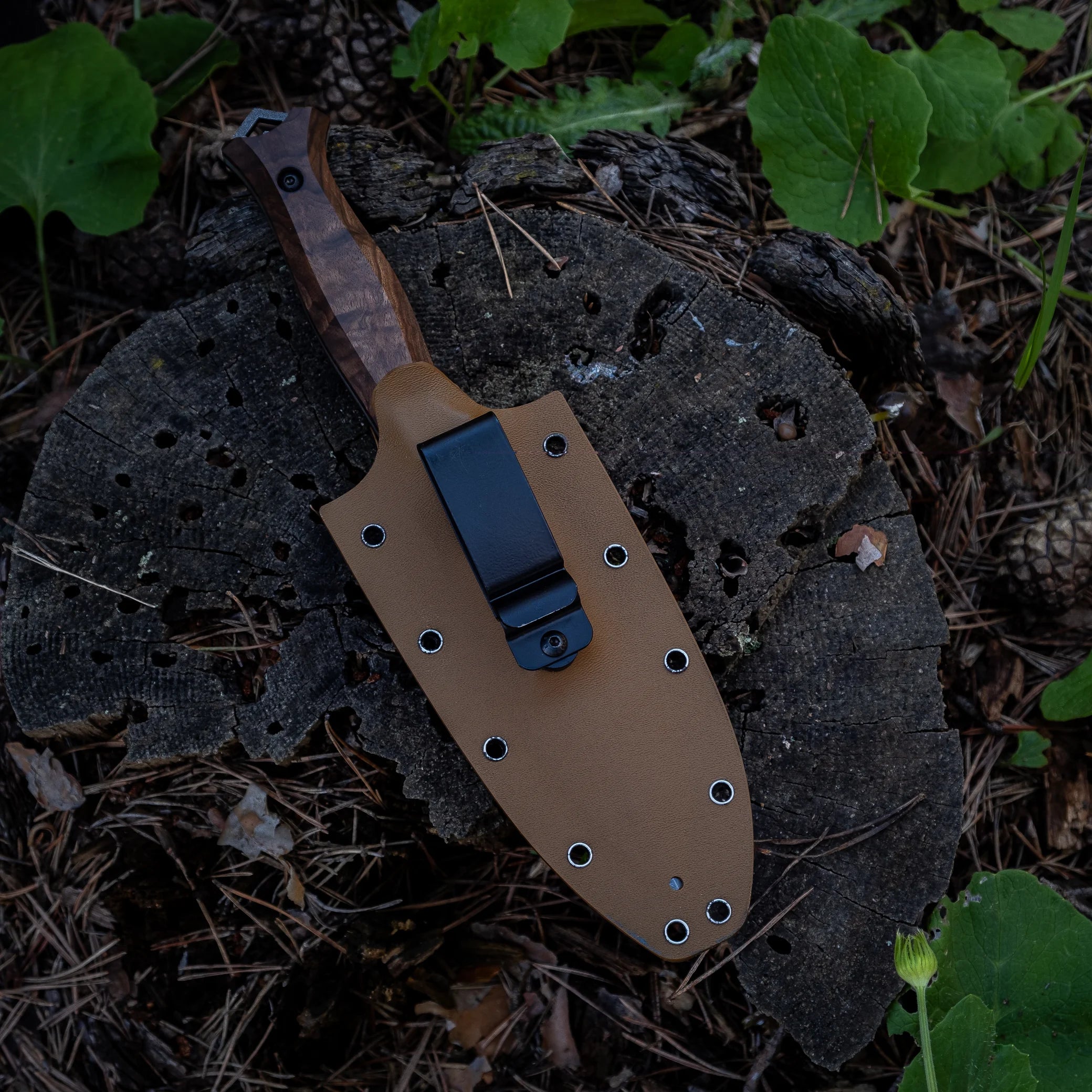 Saltuk Oluklu Bushcraft Bıçağı