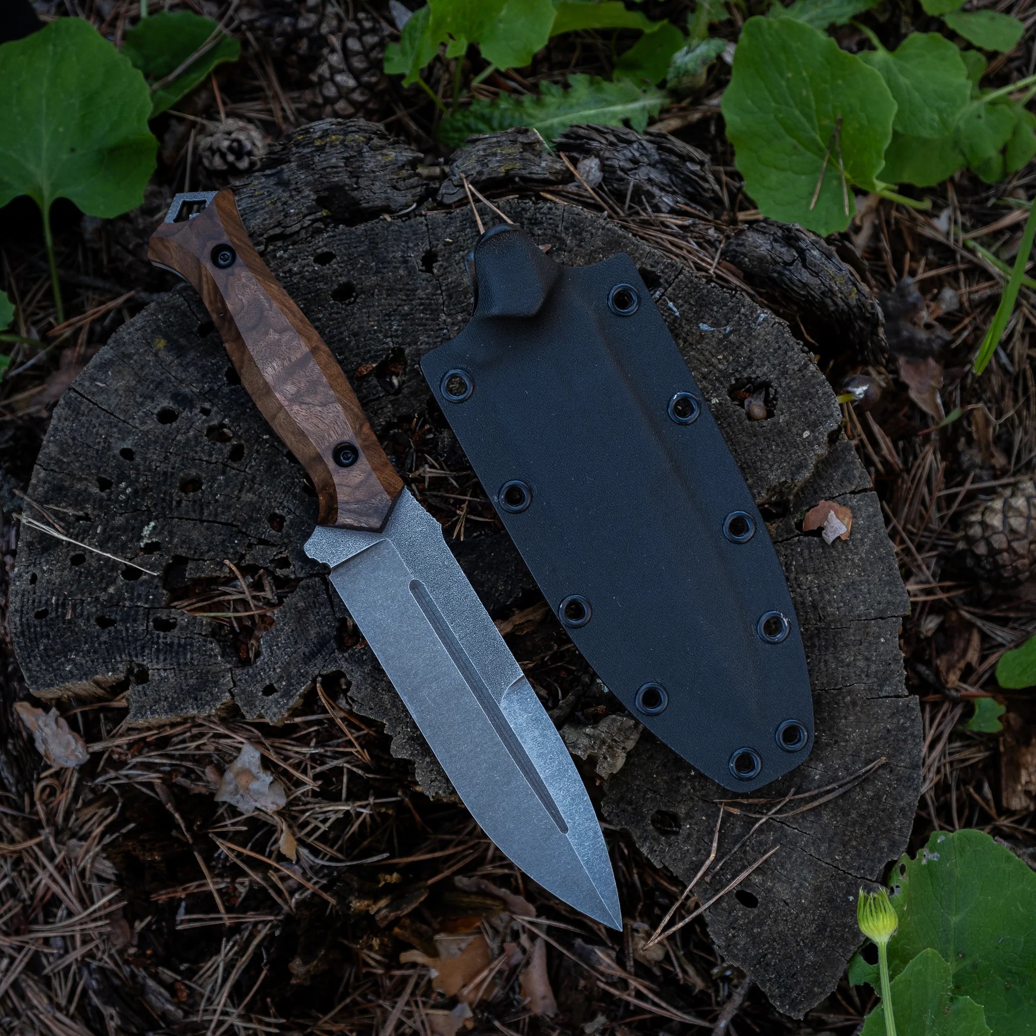 Saltuk Oluklu Bushcraft Bıçağı