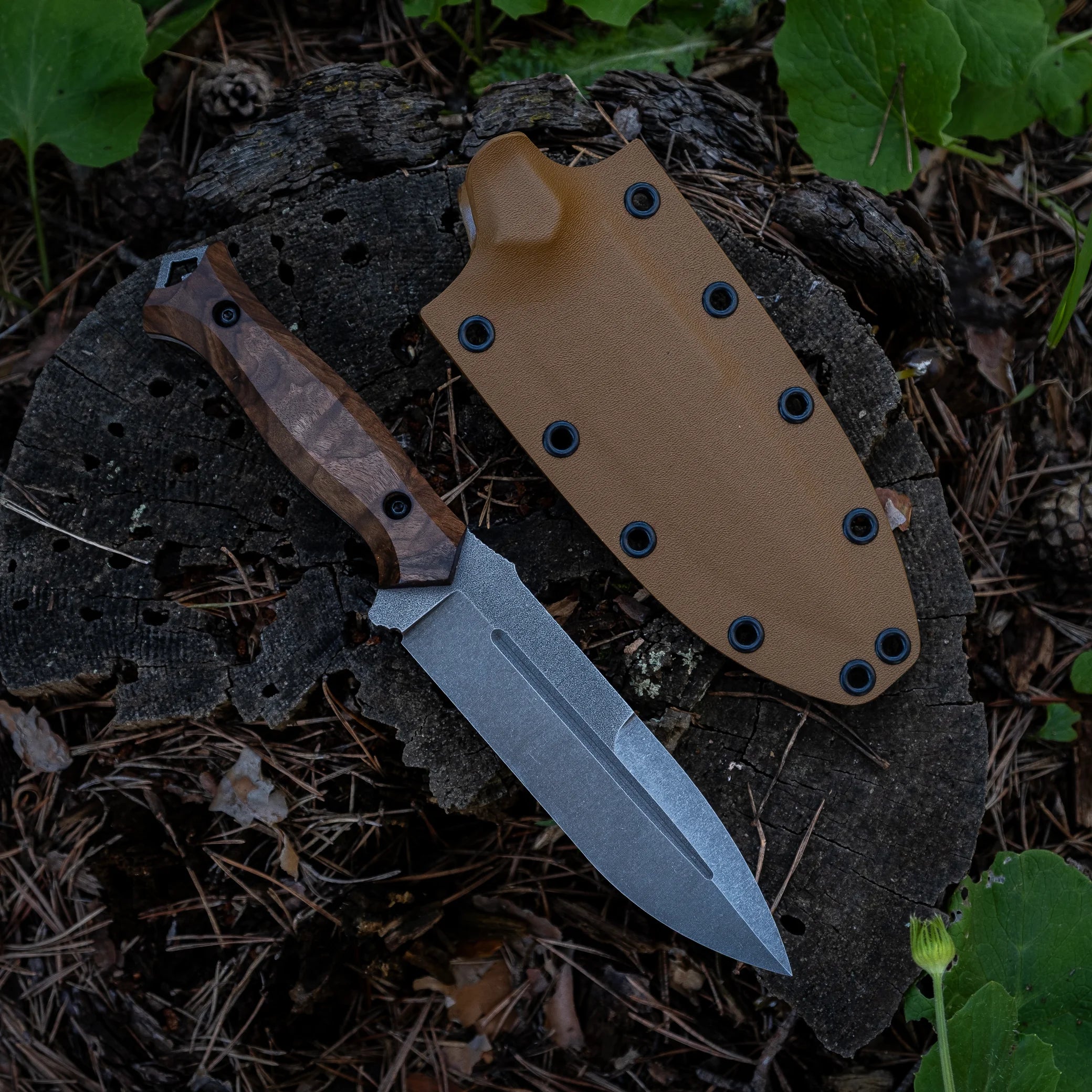Saltuk Oluklu Bushcraft Bıçağı