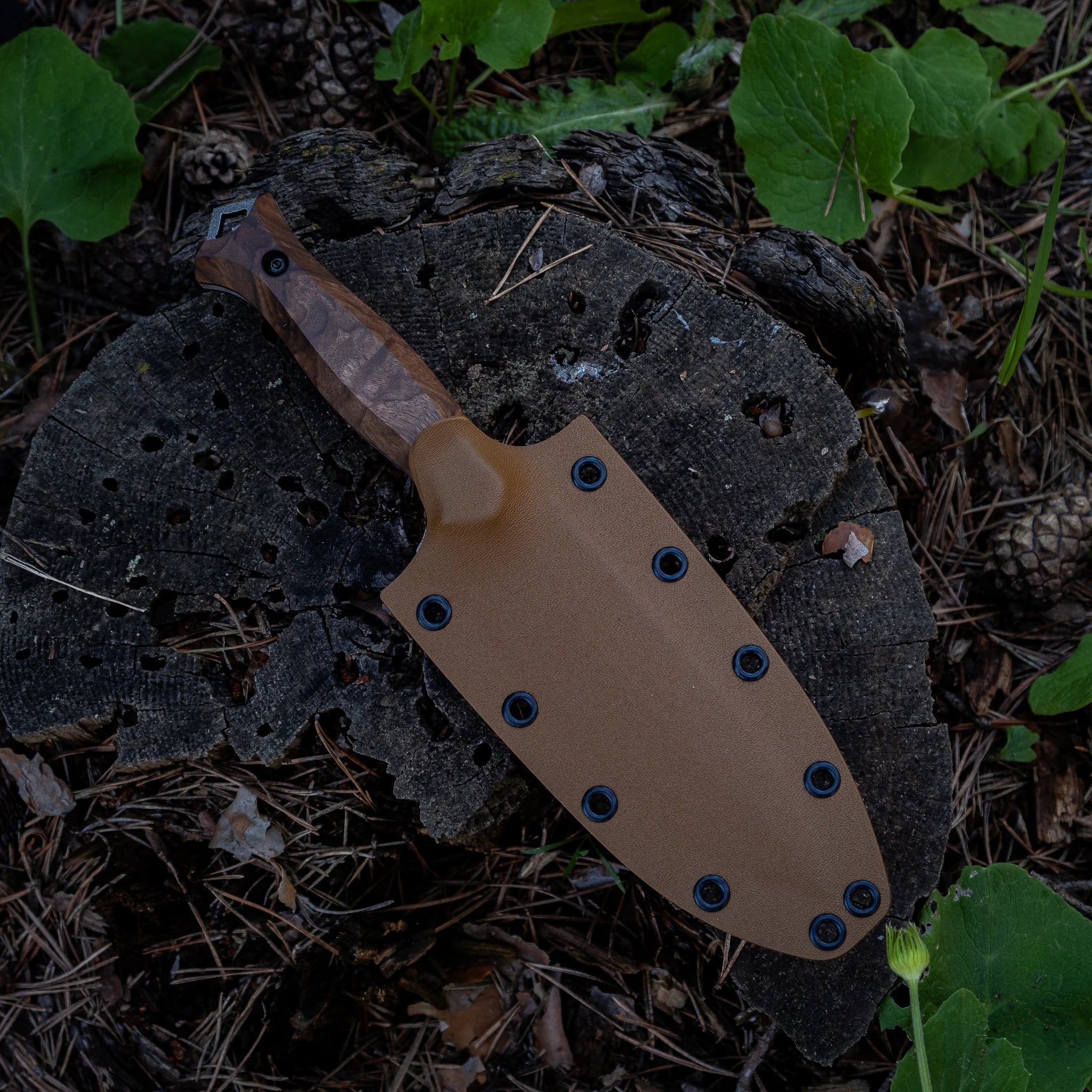 Saltuk Oluklu Bushcraft Bıçağı