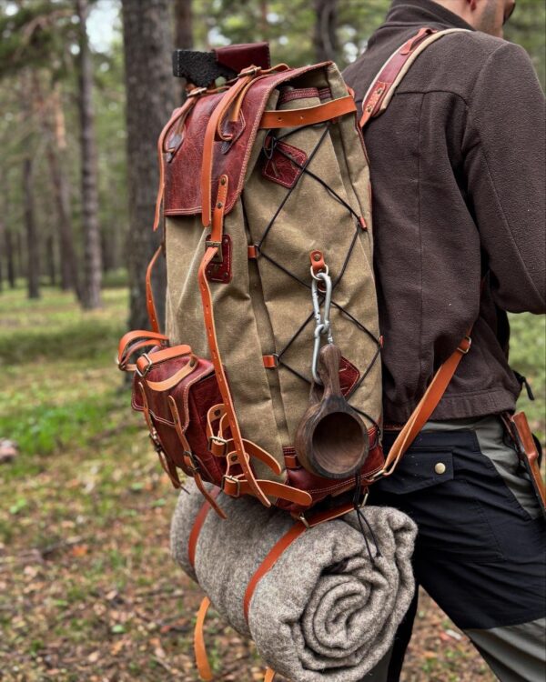 El Yapımı Deri Bushcraft Kamp Sırt Çantası