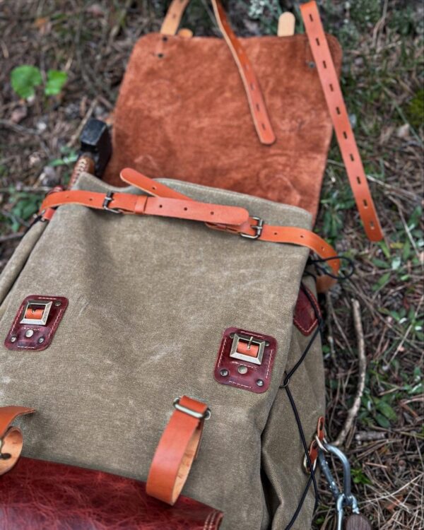 El Yapımı Deri Bushcraft Kamp Sırt Çantası