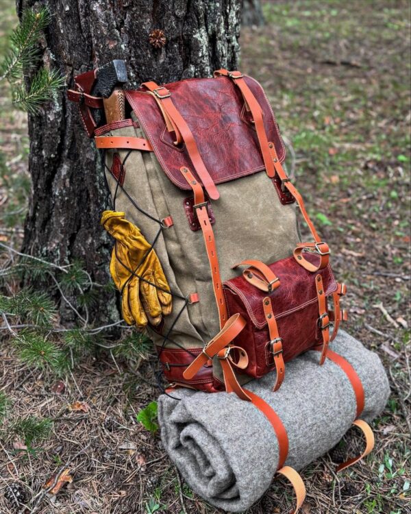 El Yapımı Deri Bushcraft Kamp Sırt Çantası